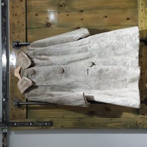 FAUX FUR LONG COAT LIGHT GRAY VINTAGE RETRO  UNION LABEL